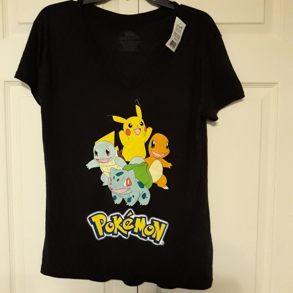 Pokemon Tee L NWT